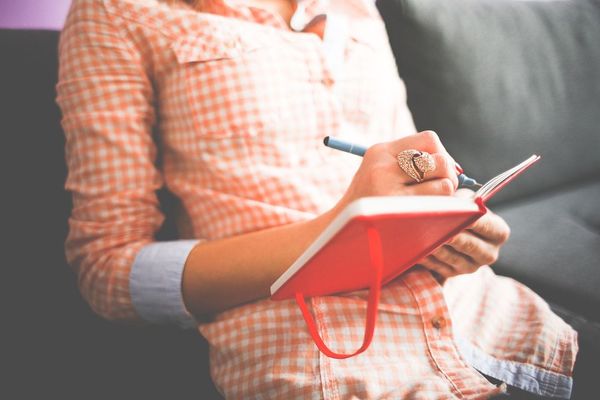 Top Tips to Stay On Track to Reach Your Goals